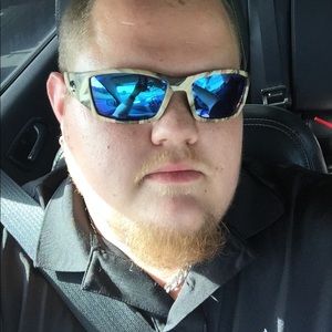 Meet your Posher, Chris